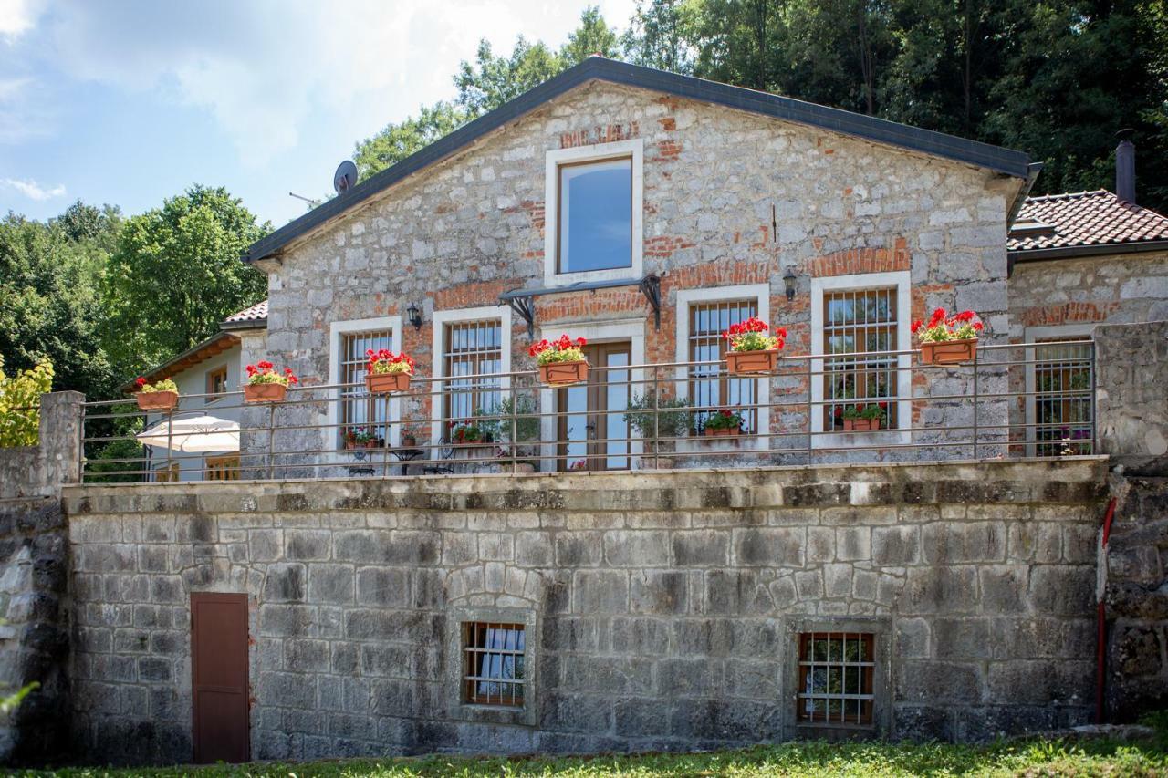 Villa Anton - The Old Dairy Hrusica  Luaran gambar